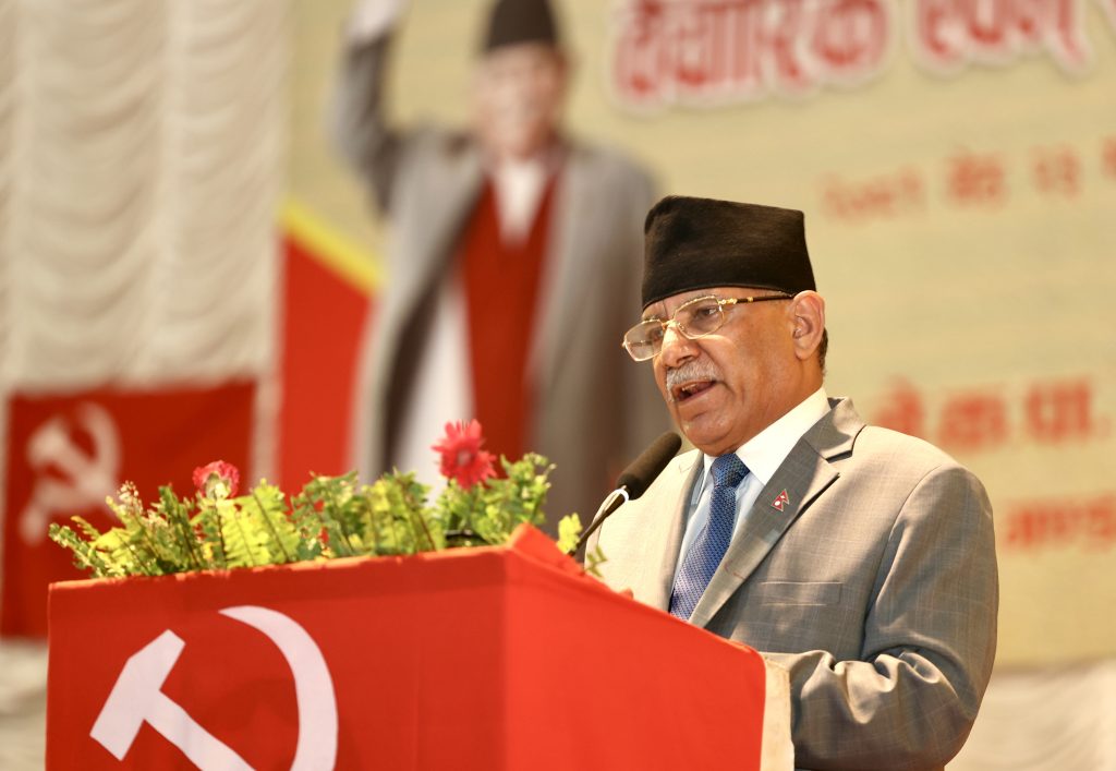 कुलमानमाथि अप्राकृतिक लाञ्छना : प्रचण्ड